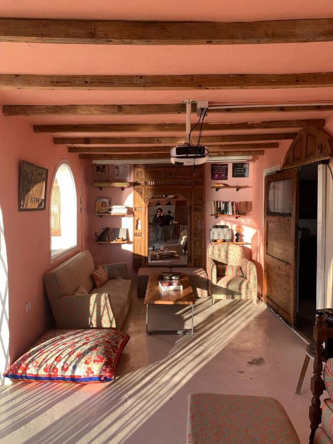 Cheeky Monkey Hotel Ghar el-Melh ภายนอก รูปภาพ