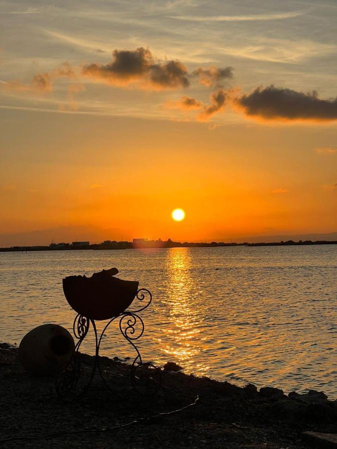 Cheeky Monkey Hotel Ghar el-Melh ภายนอก รูปภาพ
